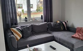 Wohnung mit Terrasse - Nähe Kliniken/ Herzzentrum
